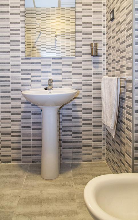 Apartamento Eursu Centro Con Piscina مالقة المظهر الخارجي الصورة